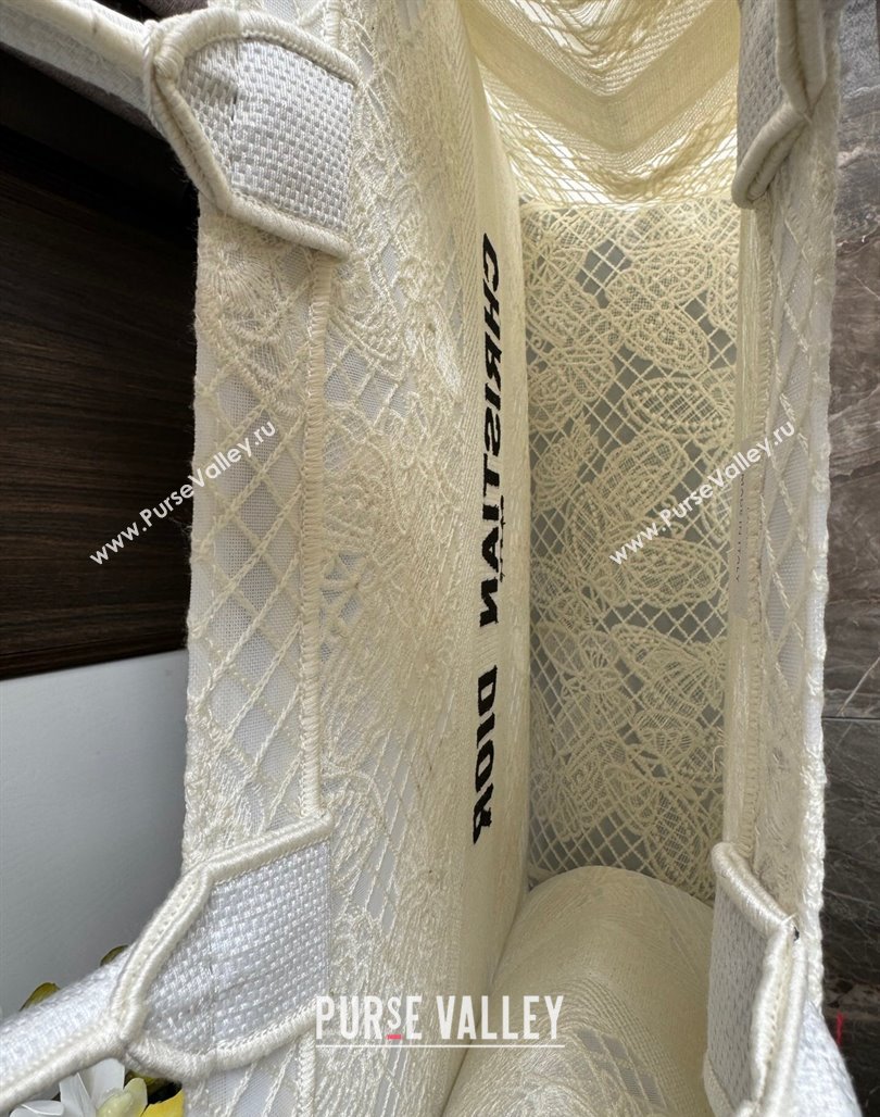 Dior Large Book Tote Bag in Transparent Mesh Embroidered with White 3D Macrame-Effect D-Lace Motif 2024 (XXG-240118056)