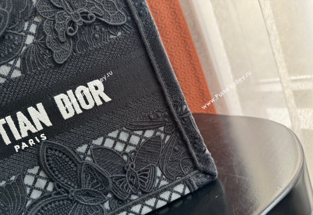 Dior Small Book Tote Bag in Transparent Mesh Embroidered with Black 3D Macrame-Effect D-Lace Motif 2024 (BF-240118057)