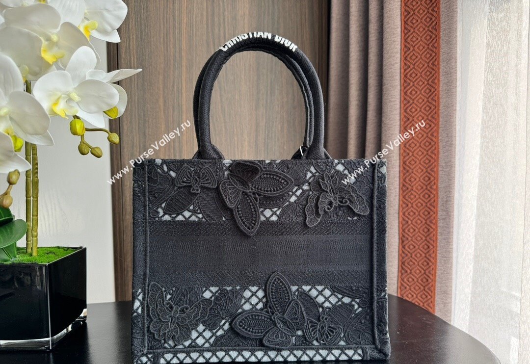 Dior Small Book Tote Bag in Transparent Mesh Embroidered with Black 3D Macrame-Effect D-Lace Motif 2024 (BF-240118057)