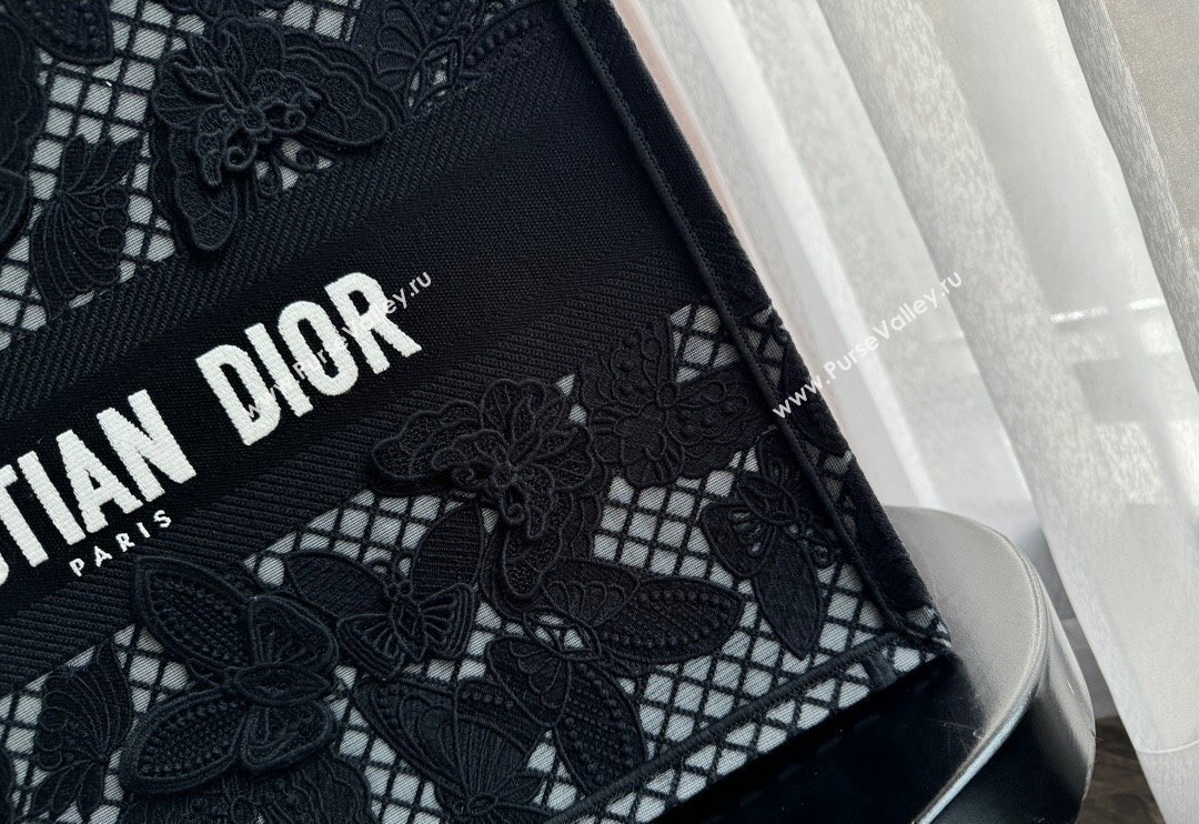 Dior Large Book Tote Bag in Transparent Mesh Embroidered with Black 3D Macrame-Effect D-Lace Motif 2024 (XXG-240118059)