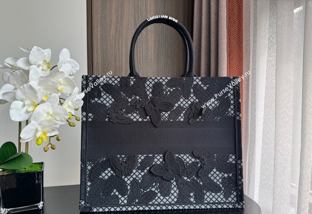 Dior Large Book Tote Bag in Transparent Mesh Embroidered with Black 3D Macrame-Effect D-Lace Motif 2024 (XXG-240118059)