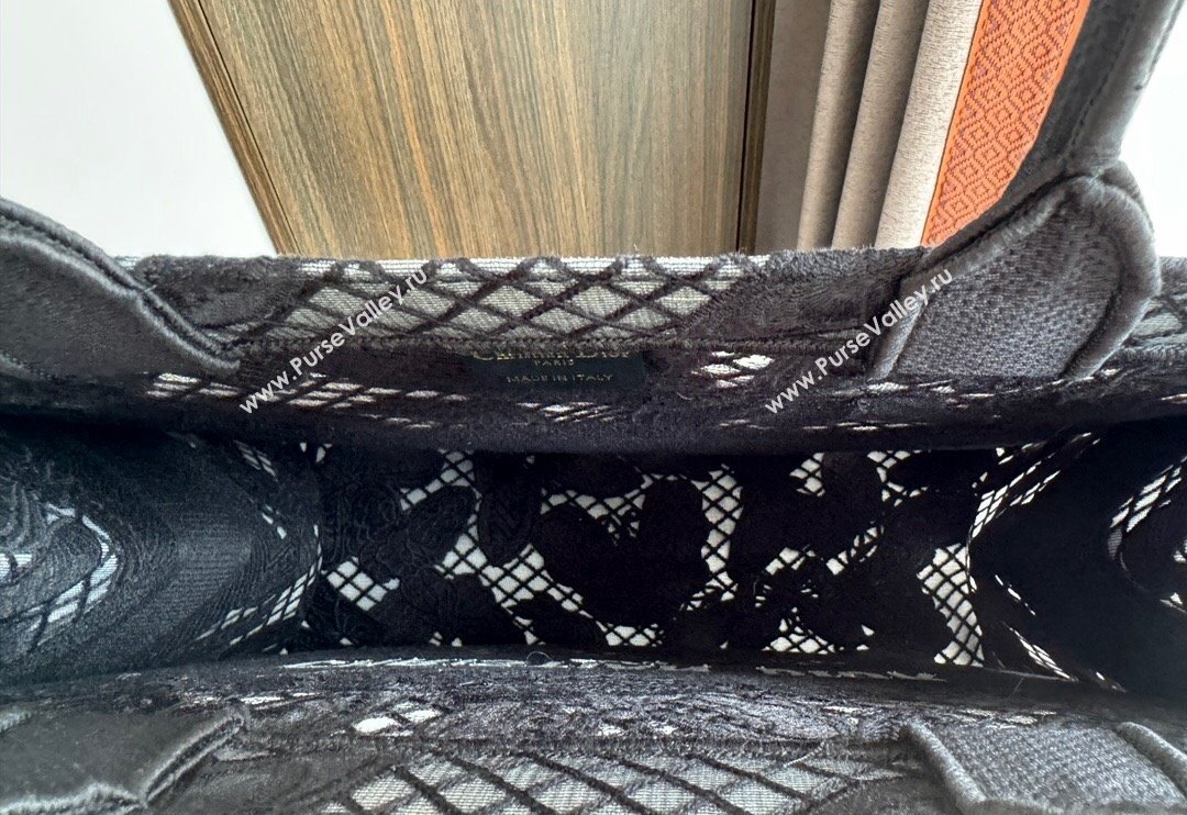 Dior Large Book Tote Bag in Transparent Mesh Embroidered with Black 3D Macrame-Effect D-Lace Motif 2024 (XXG-240118059)