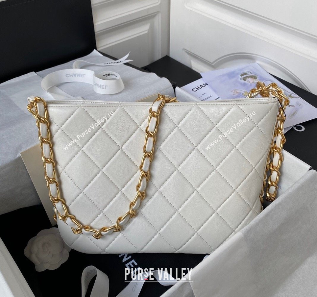 Chanel Shiny Lambskin Large Hobo Bag AS4450 White 2023 (yezi-240117003)