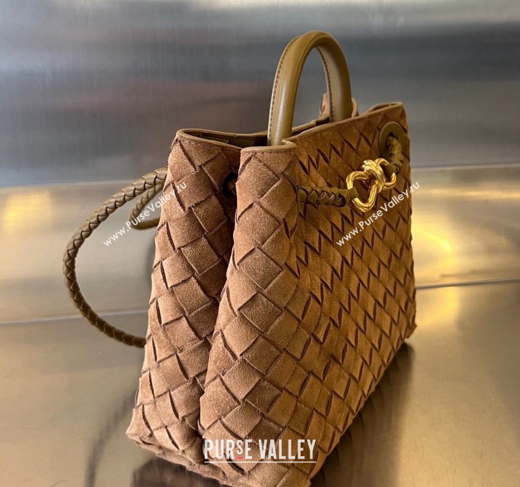 Bottega Veneta Small Andiamo Top Handle Bag in Intrecciate Suede Brown 2024 743568 (WT-240119102)