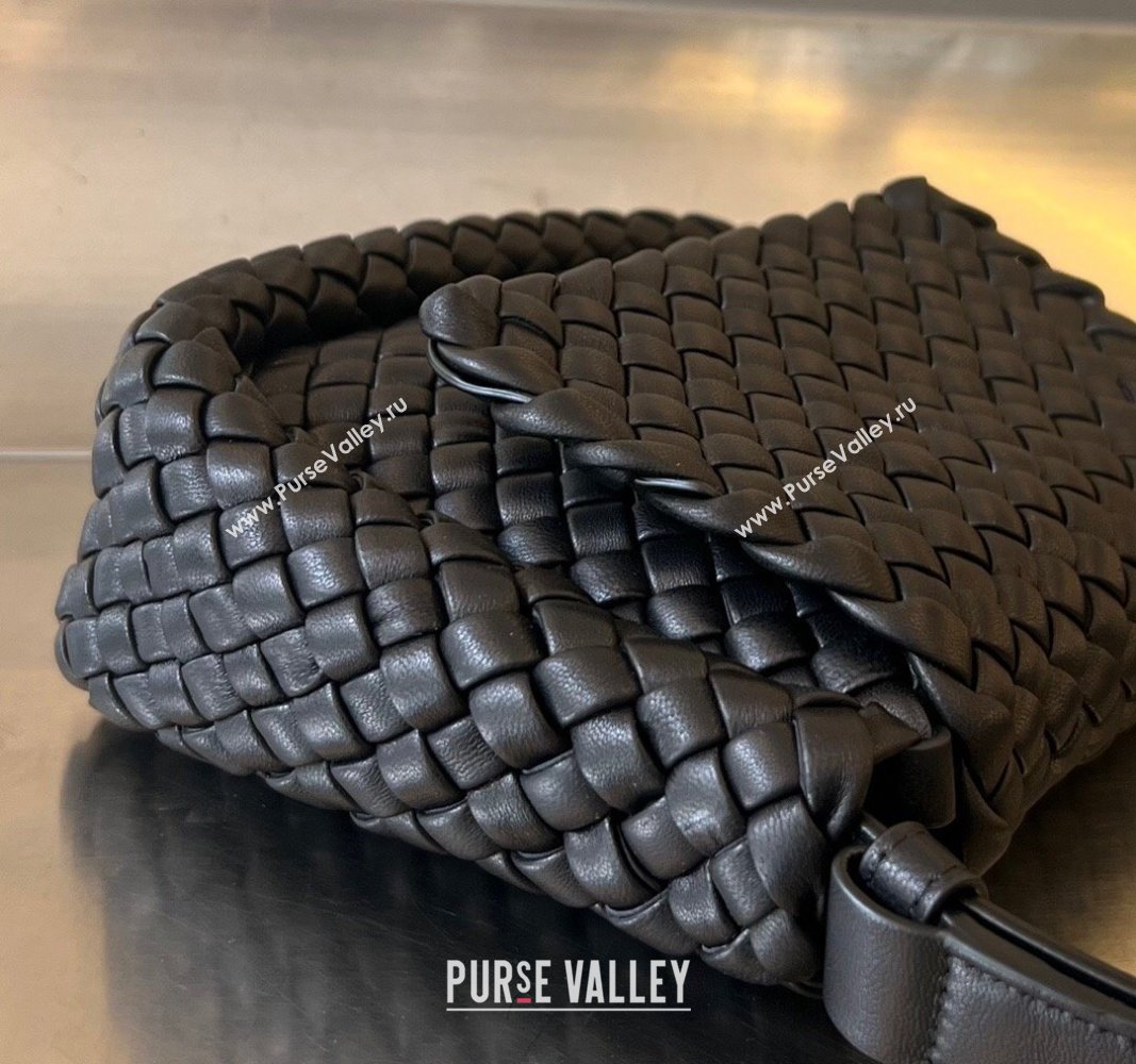 Bottega Veneta Mini Cobble Shoulder Bag in Padded Intrecciato Leather Black 2024 762711 (WT-240119103)