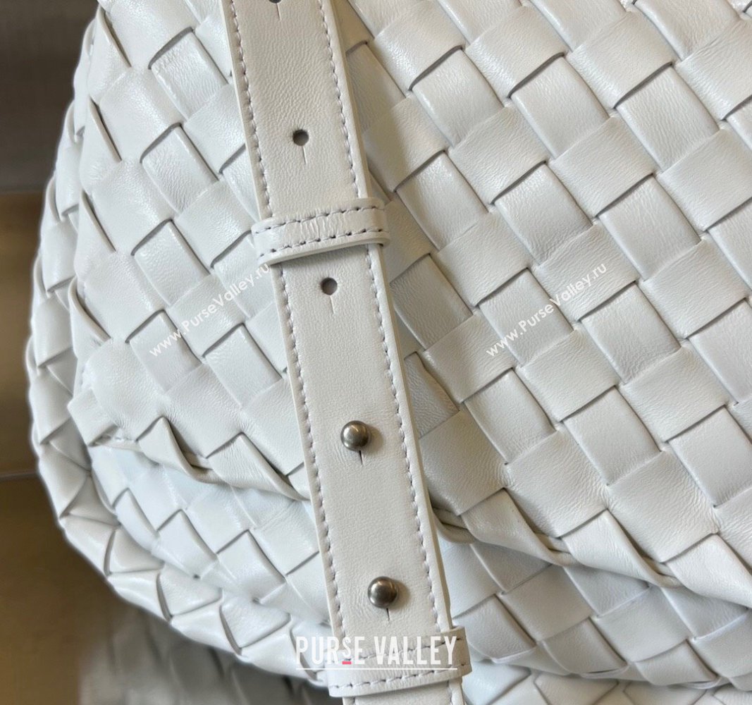 Bottega Veneta Mens Small Cobble Messenger in Padded Intrecciato Leather White 2024 755659 (WT-240119107)