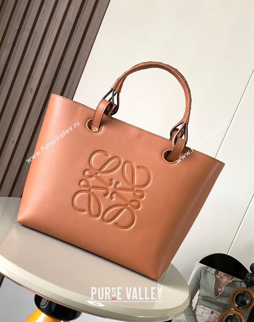 Loewe Small Anagram Tote bag in classic calfskin Tan Brown 2024 9300 (Ys-240119093)