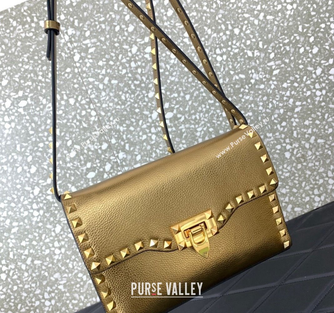 Valentino Small Rockstud Metallic Grainy Calfskin Crossbody bag Gold 2024 VLTN0322 (LN-240119053)