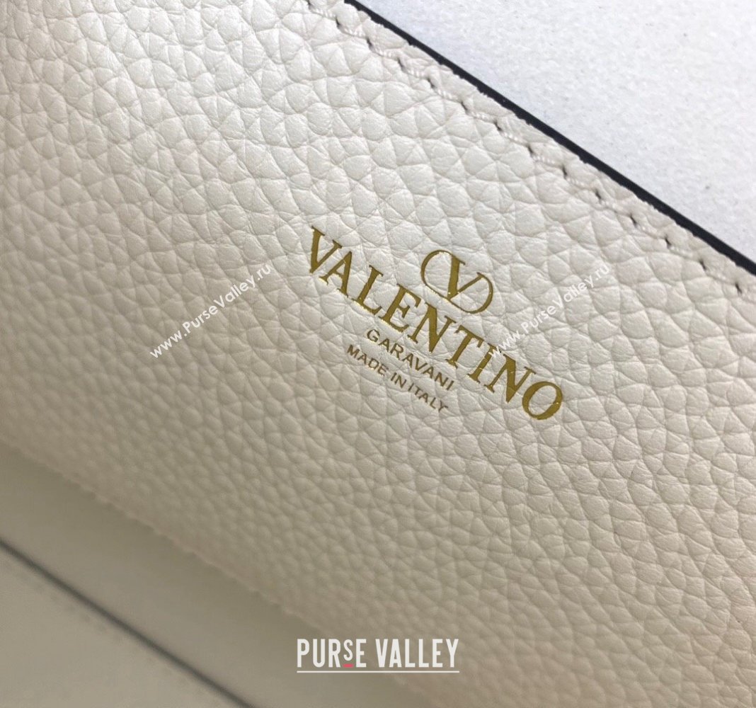 Valentino Small Rockstud Grainy Calfskin Crossbody bag White 2024 VLTN0322 (LN-240119059)