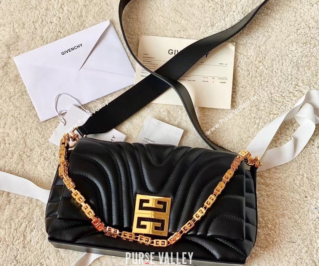 Givenchy Small 4G Soft bag in quilted leather with chain Black 2024 19935 (Ys-240314019)