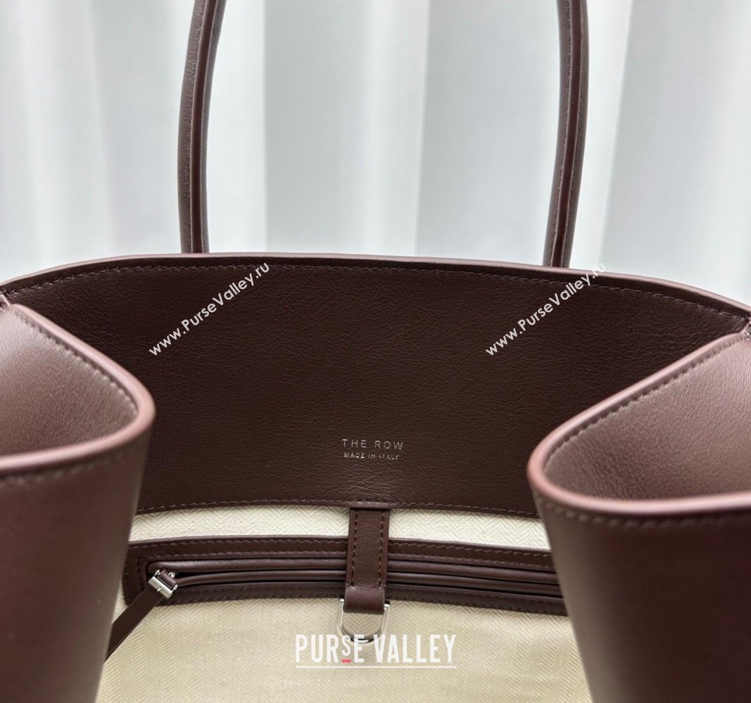 The Row Margaux 15 Medium Tote Bag in Smooth Leather Chocolate Brown 2024 1831 (ningm-240921033)