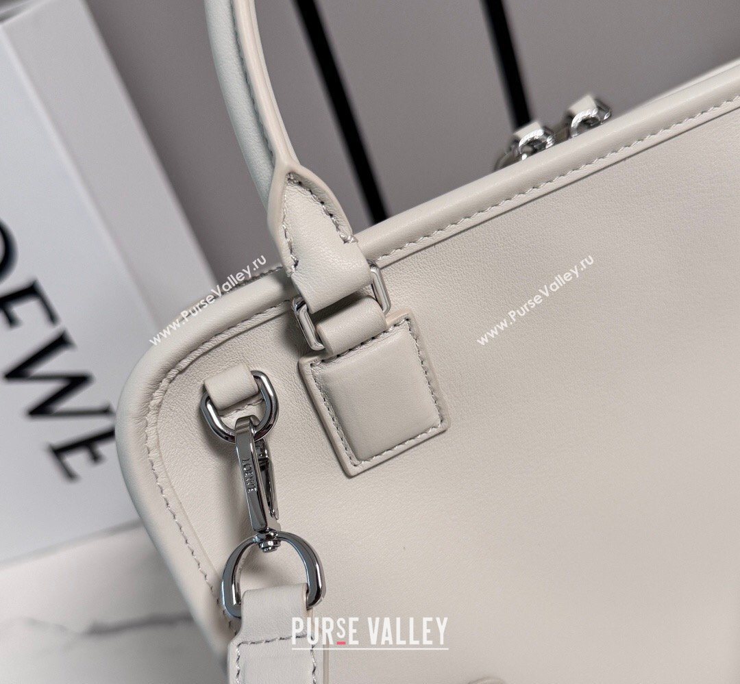 Loewe Small Amazona 180 bag in soft calfskin White 2026 262552 (MHUI-260408080)