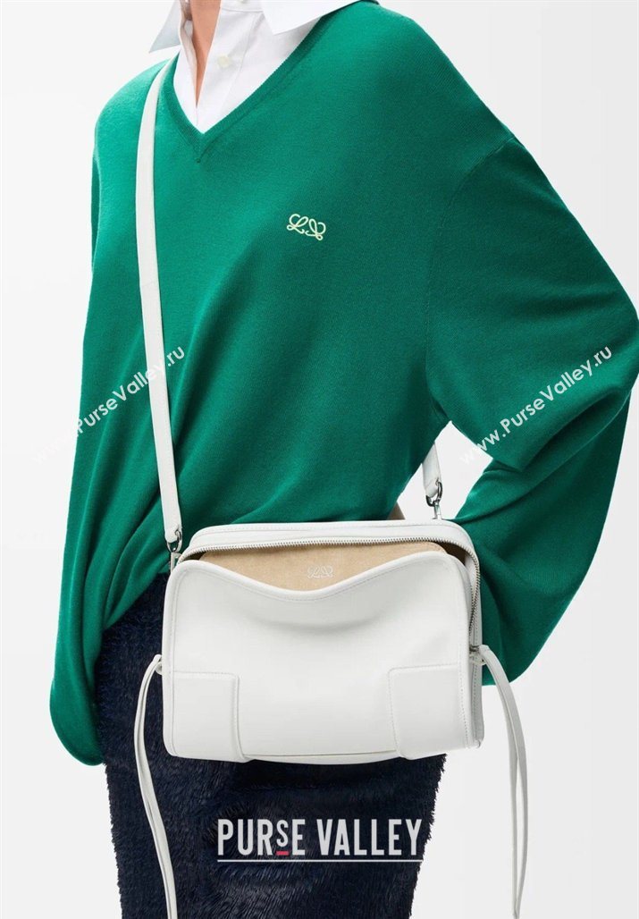 Loewe Small Amazona 180 bag in soft calfskin White 2026 262552 (MHUI-260408080)