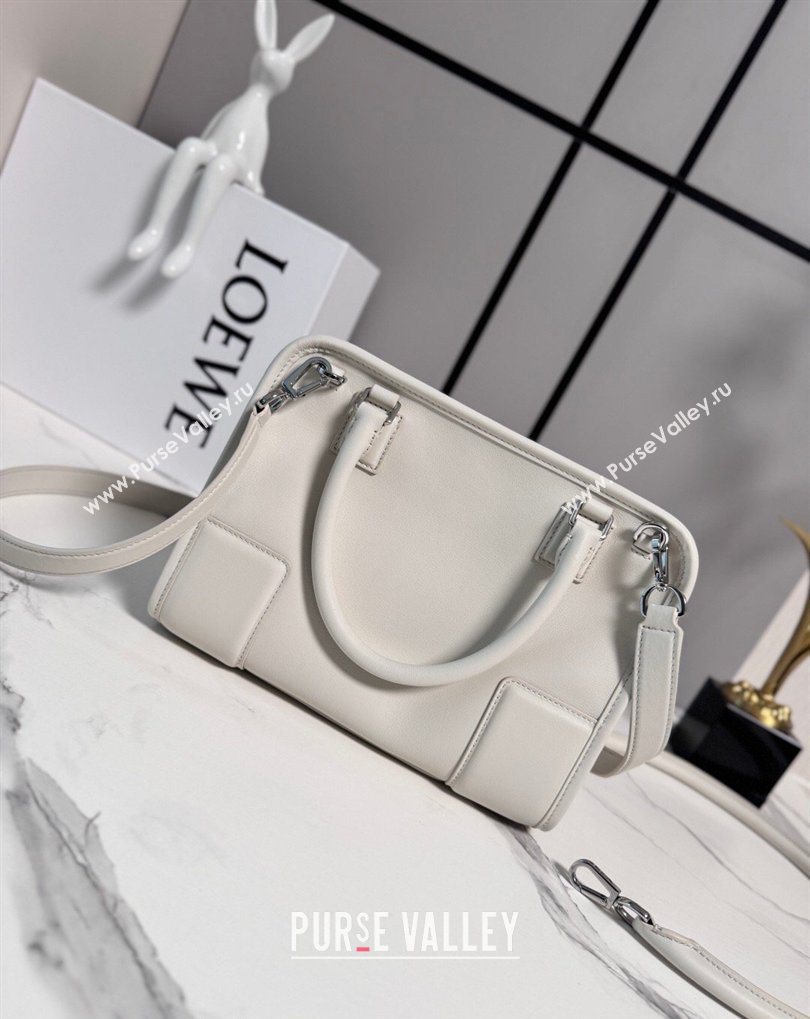 Loewe Small Amazona 180 bag in soft calfskin White 2026 262552 (MHUI-260408080)