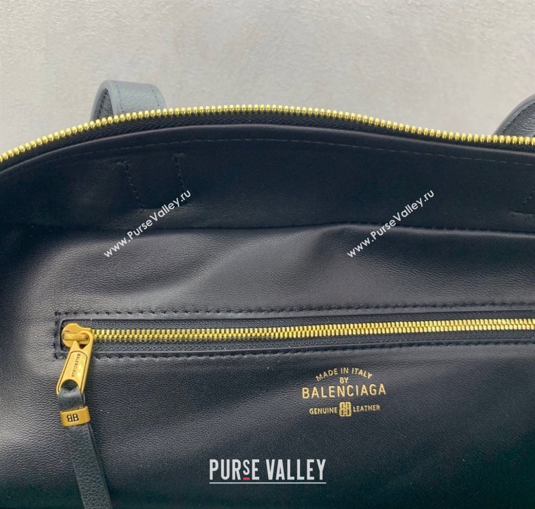 Balenciaga Carrie Bowling Bag Medium in Black calfskin aged-gold hardware 2025 (JM-250626078)
