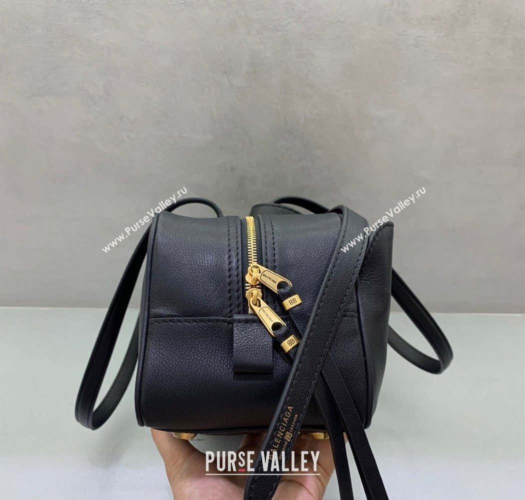 Balenciaga Carrie Bowling Bag Small in Black calfskin aged-gold hardware 2025 (JM-250626079)