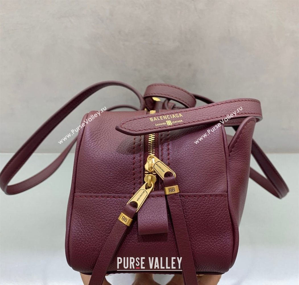 Balenciaga Carrie Bowling Bag Small in Burgundy calfskin aged-gold hardware 2025 (JM-250626082)