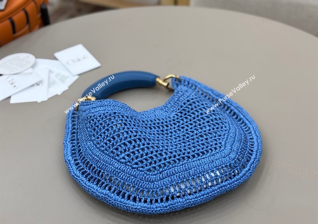 Chloe Summer Banana hobo bag in raffia straw Blue 2025 1668 (YY-250626084)