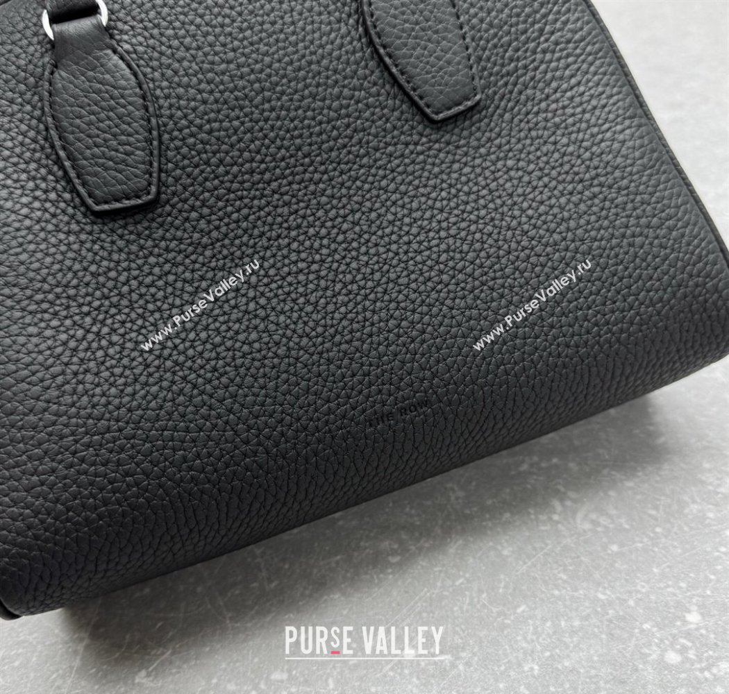 The Row India 10.00 Top Handle Bag in Grained Leather Black 2025 1740 (ningm-250927017)