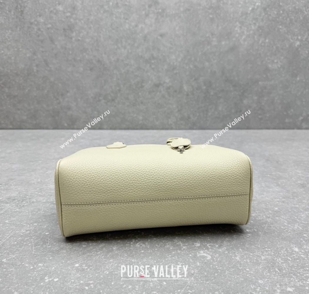The Row India 10.00 Top Handle Bag in Grained Leather White 2025 1740 (ningm-250927018)