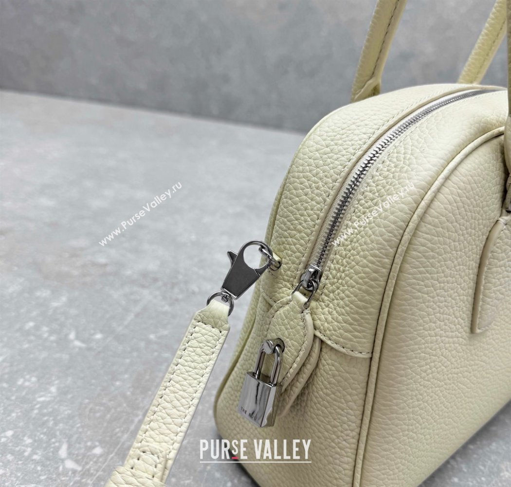 The Row India 10.00 Top Handle Bag in Grained Leather White 2025 1740 (ningm-250927018)