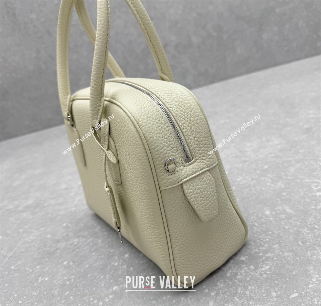 The Row India 10.00 Top Handle Bag in Grained Leather White 2025 1740 (ningm-250927018)