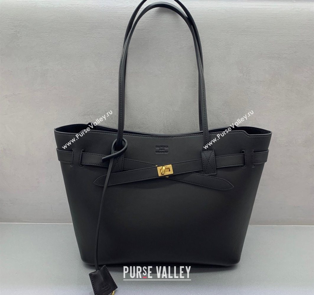 Balenciaga Bel Air Tote Bag Medium in black smooth calfskin, aged-gold hardware 2025 1120 (JM-251120117)