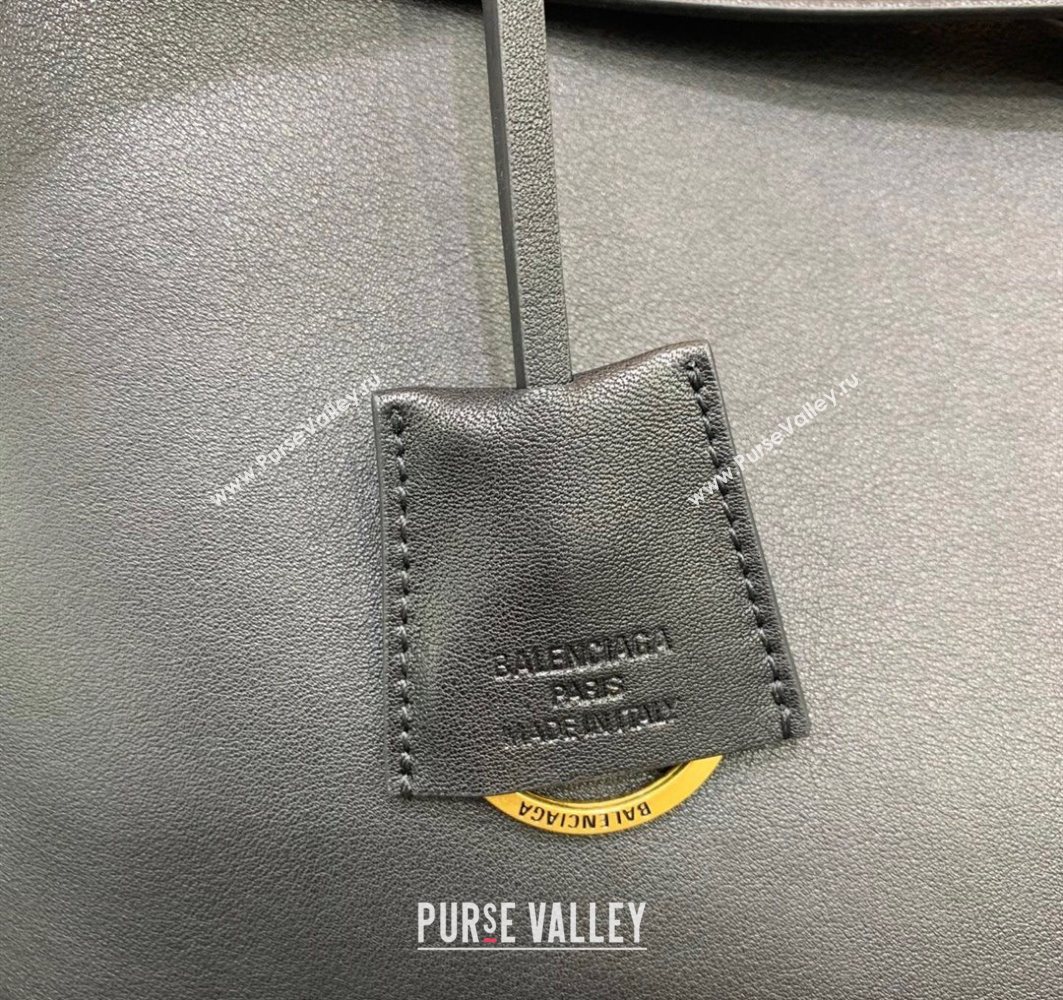Balenciaga Bel Air Tote Bag Medium in black smooth calfskin, aged-gold hardware 2025 1120 (JM-251120117)