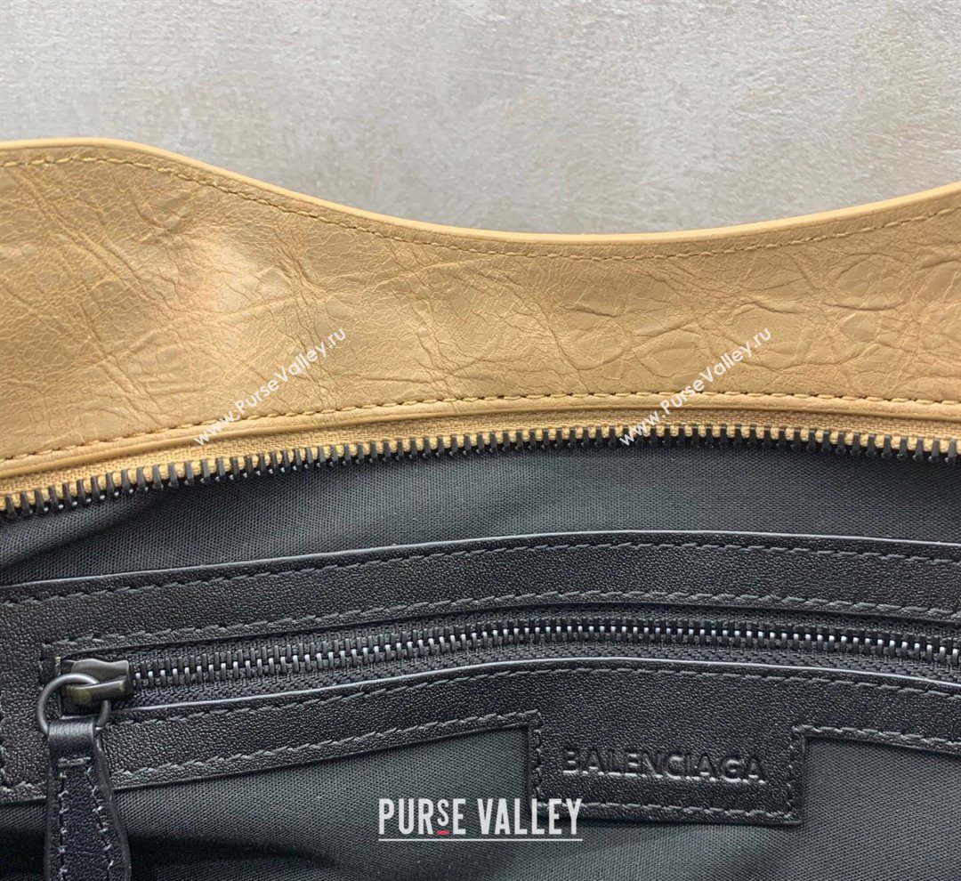 Balenciaga Le City Hobo Bag Medium in khaki yellow Arena lambskin, brass hardware 2026 (JM-260122010)