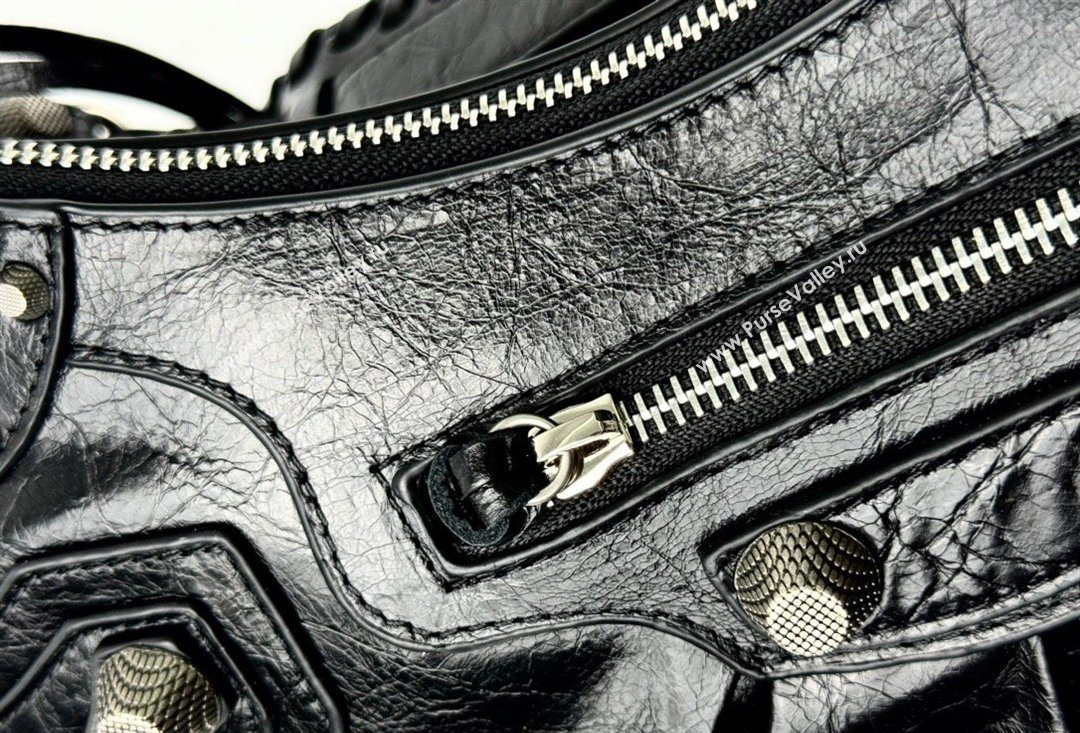 Balenciaga Le Cagole Shoulder Bag Small in Black Arena lambskin, aged-silver hardware 2026 BL701 (JM-260403012)