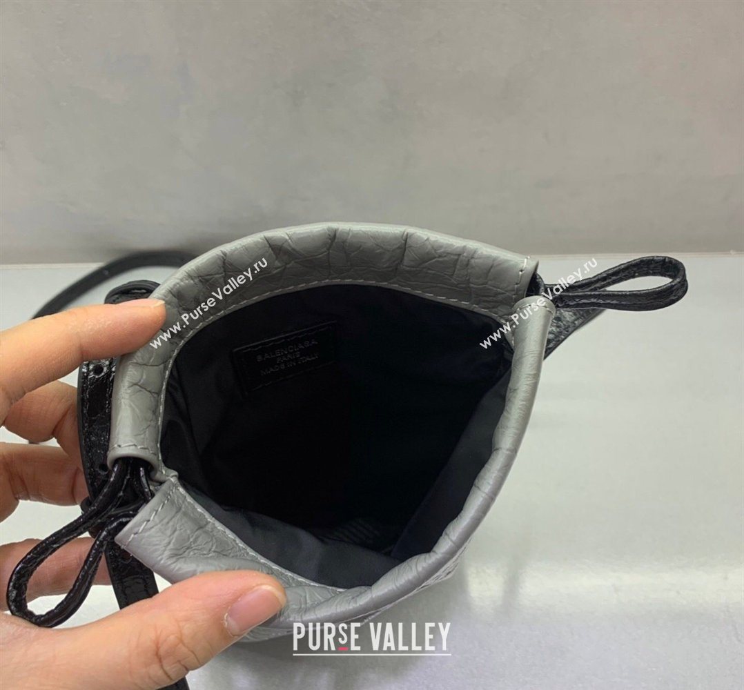 Balenciaga Mens Shopper Phone Holder Pouch in Grey Arena lambskin, aged-silver hardware 2026 (JM-260403001)