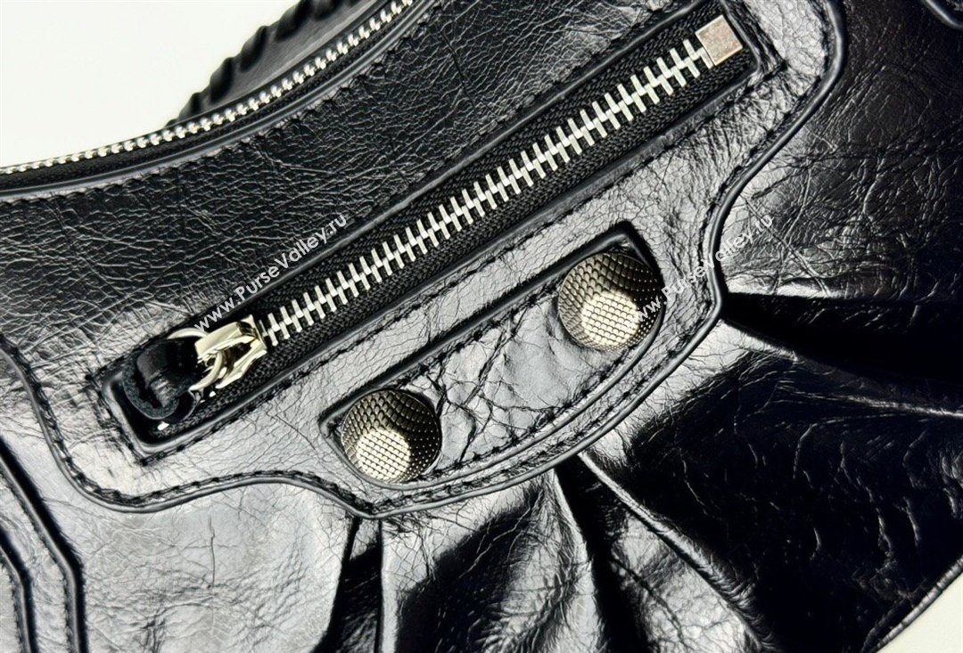 Balenciaga Le Cagole Shoulder Bag Small in Black Arena lambskin, aged-silver hardware 2026 BL701 (JM-260403012)