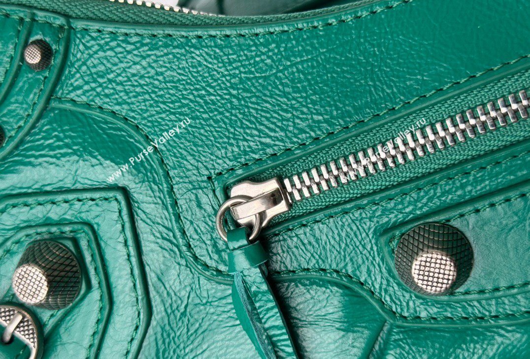 Balenciaga Le Cagole Shoulder Bag Small in Green Arena lambskin, aged-silver hardware 2026 BL701 (JM-260403016)