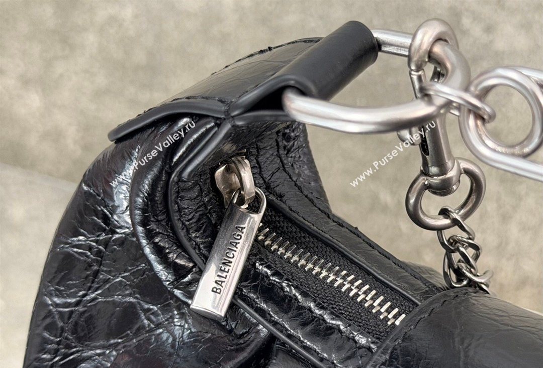 Balenciaga Pamela Shoulder Bag Small in Black Arena lambskin, aged-silver hardware 2026 0113 (JM-260403026)