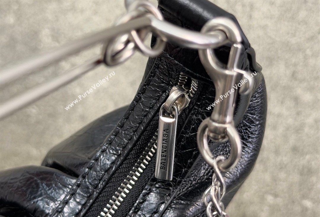Balenciaga Pamela Shoulder Bag Medium in Black Arena lambskin, aged-silver hardware 2026 0112 (JM-260403028)