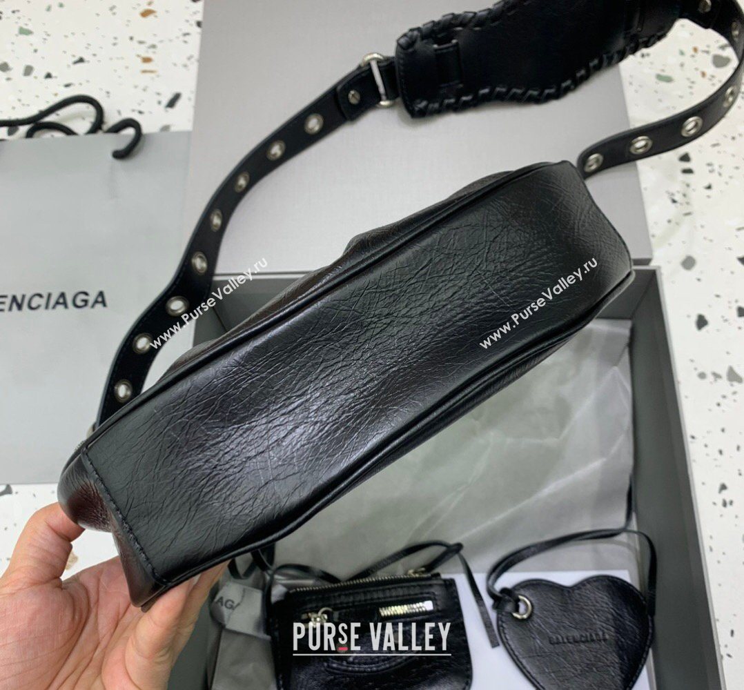 Balenciaga Le Cagole Shoulder Bag XS in Black Lambskin Leather, aged-silver hardware 2026 180607 (JM-260403022)