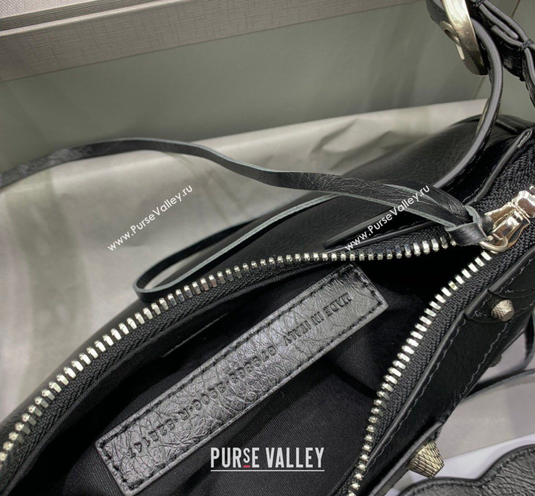 Balenciaga Le Cagole Shoulder Bag XS in Black Lambskin Leather, aged-silver hardware 2026 180607 (JM-260403022)