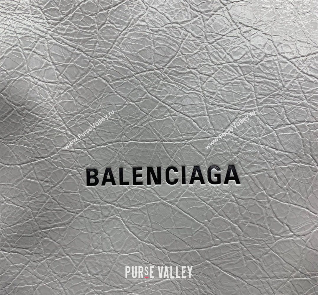 Balenciaga Shopper Medium Dust Bag Crossbody Pouch in Grey Arena lambskin, aged-silver hardware 2026 (JM-260403003)