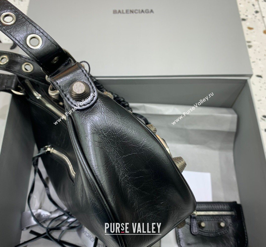 Balenciaga Le Cagole Shoulder Bag Small in Black Lambskin Leather, aged-silver hardware 2026 180607 (JM-260403024)