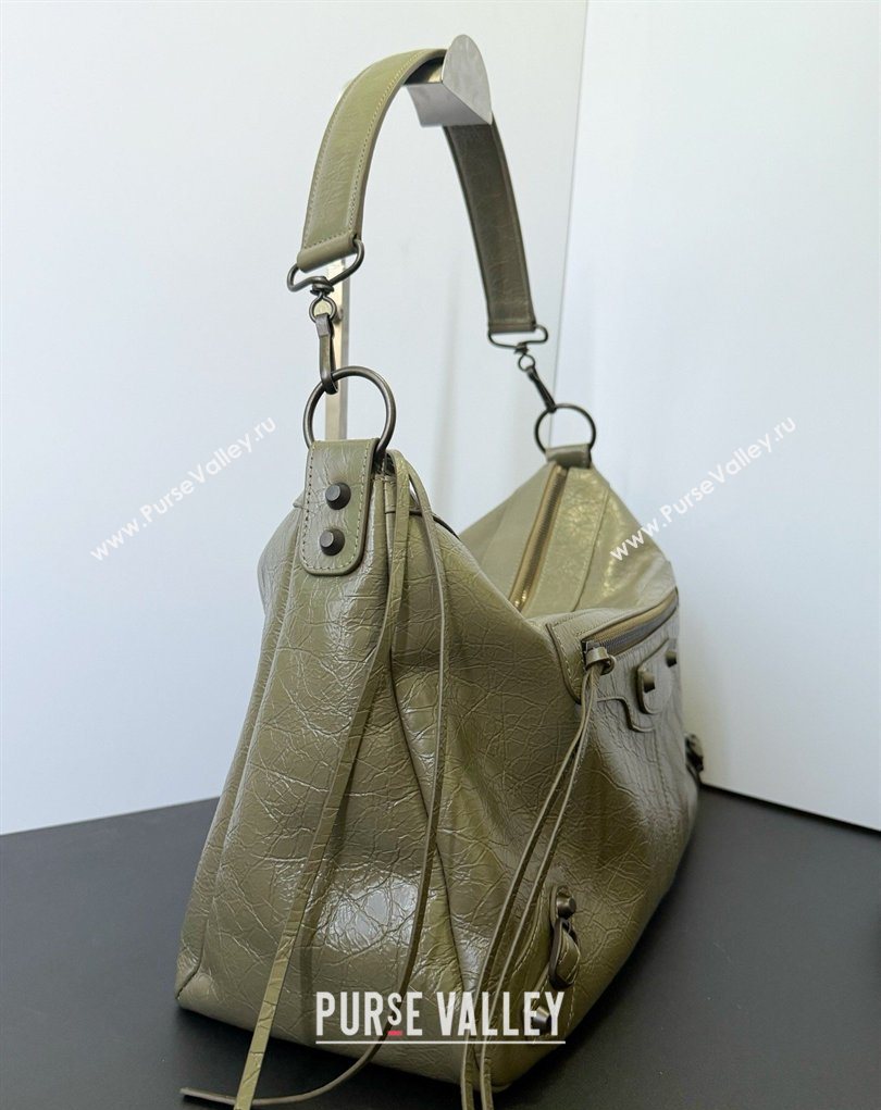 Balenciaga Le City Moto Medium Shoulder Bag in Arena Storico Lambskin Dusty Green 2026 0905 (JM-260403032)