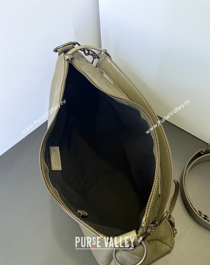 Balenciaga Le City Moto Medium Shoulder Bag in Arena Storico Lambskin Dusty Green 2026 0905 (JM-260403032)