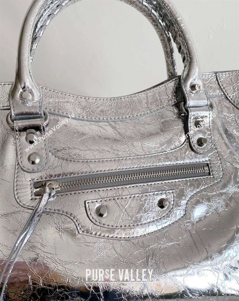 Balenciaga Le City Bag Medium in Arena lambskin Silver-Tone 2026 (BI-260403036)