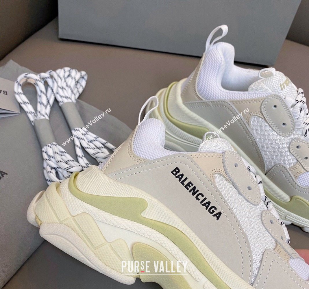 Balenciaga Triple S Trainers Sneakers in Leather and Mesh White 2 2024-21 (KL-240223079)