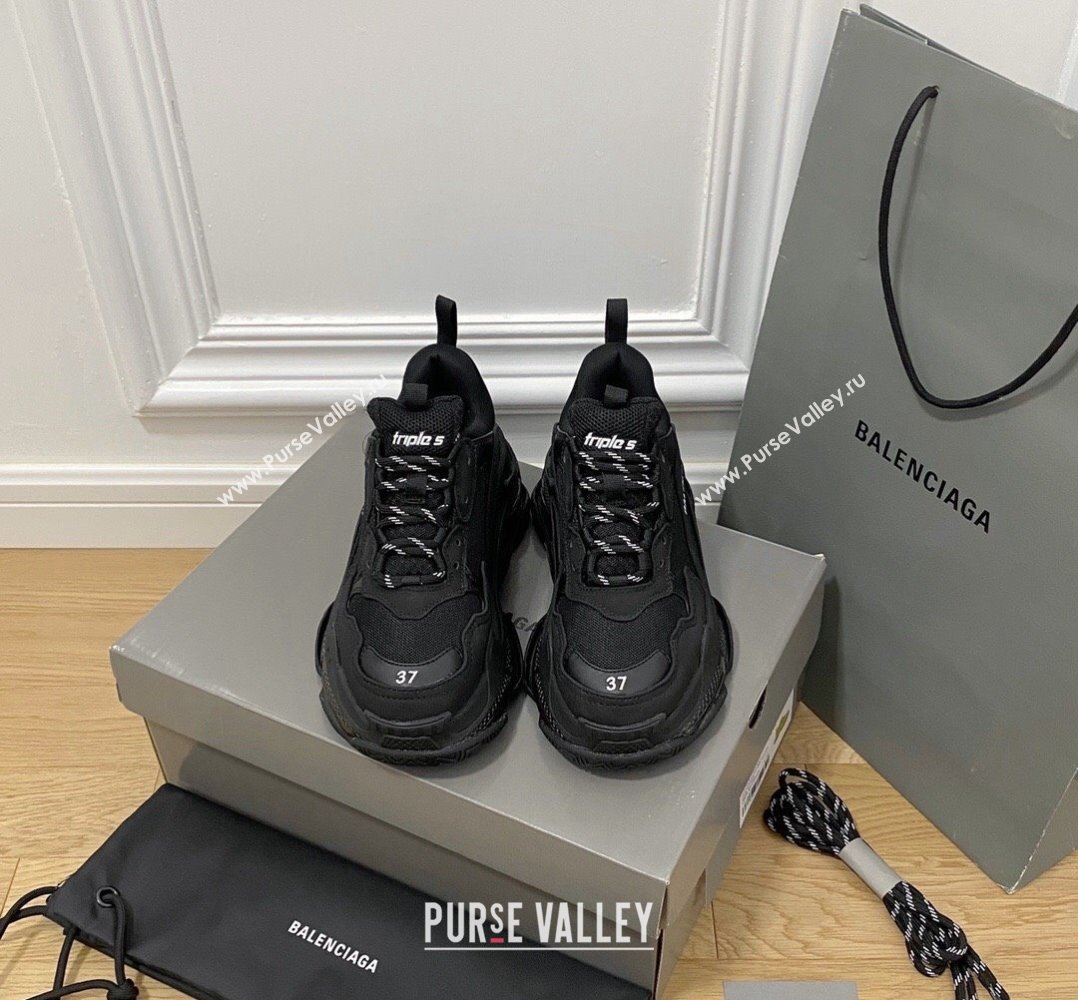 Balenciaga Triple S Clear Sole Trainers Sneakers in Leather and Mesh All Black 2024 (KL-240223016)