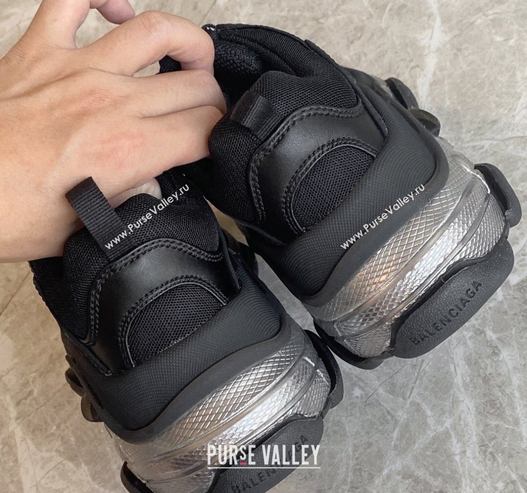 Balenciaga Triple S Clear Sole Trainers Sneakers in Suede and Mesh Black/Silver 2024 (KL-240223029)