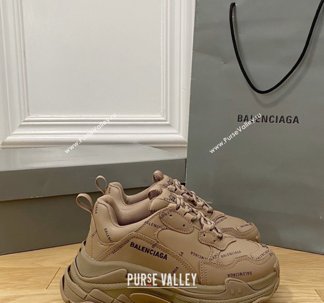 Balenciaga Triple S Trainers Sneakers in Calf Leather Signature/Brown 2024-22 (KL-240223037)