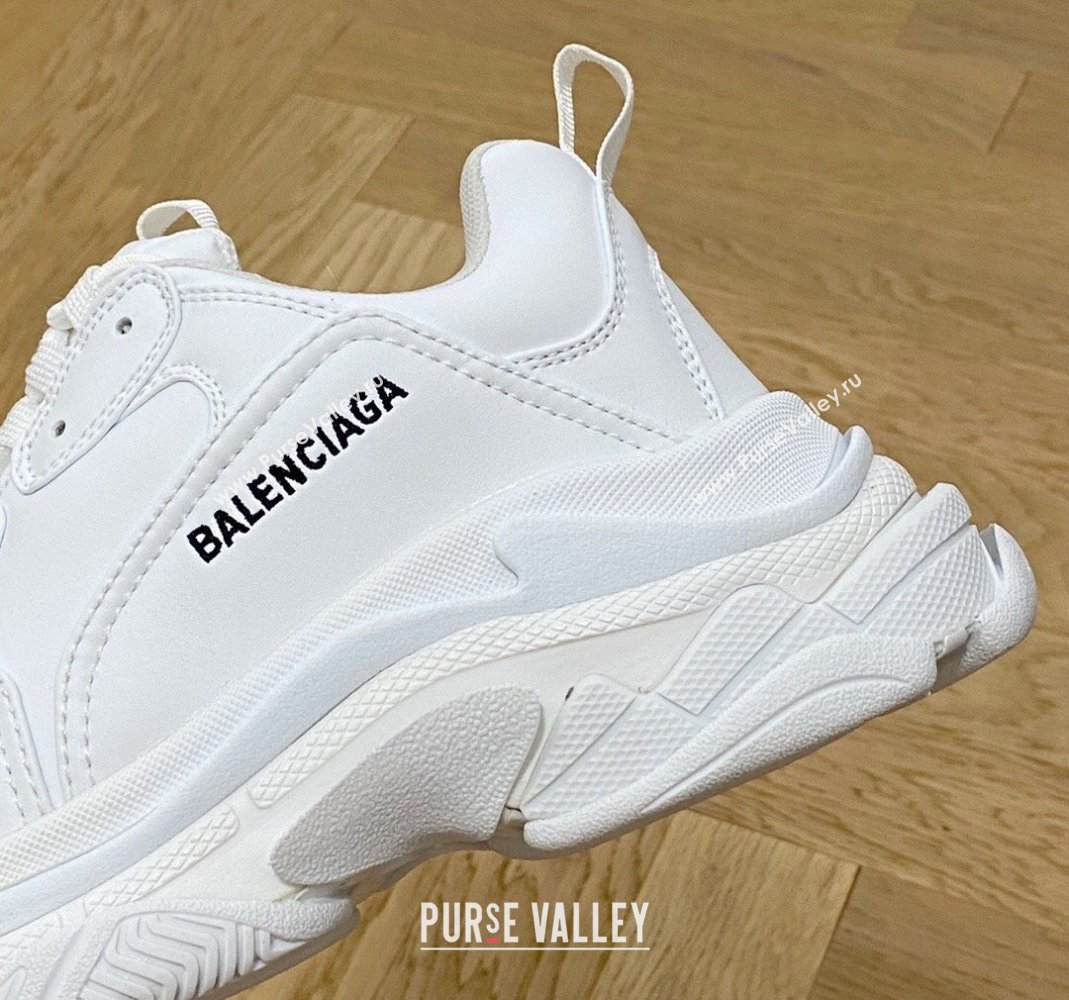 Balenciaga Triple S Trainers Sneakers in Calf Leather White 2 2024-22 (KL-240223042)