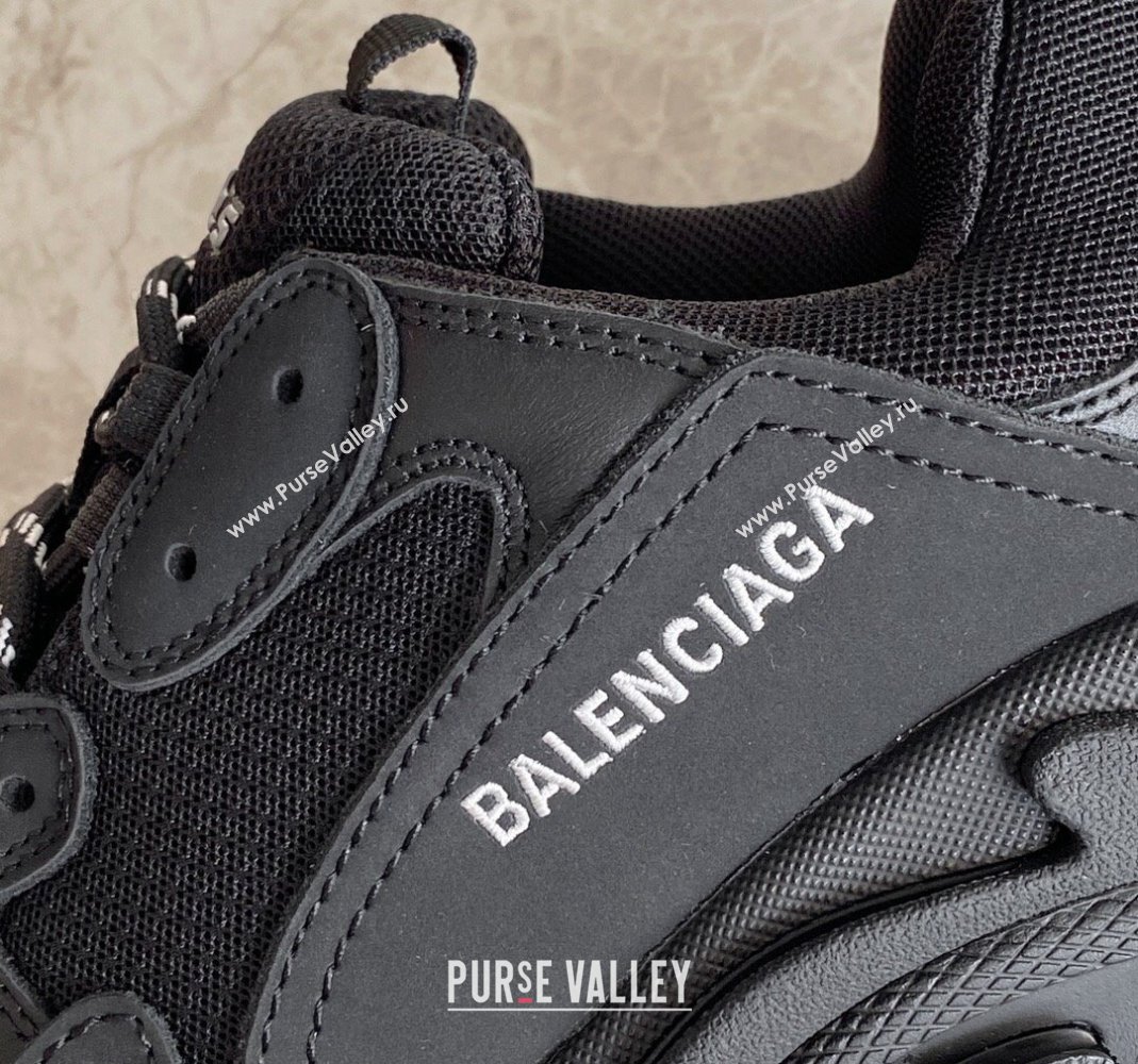 Balenciaga Triple S Trainers Sneakers in Leather and Mesh Black 2 2024-21 (KL-240223055)