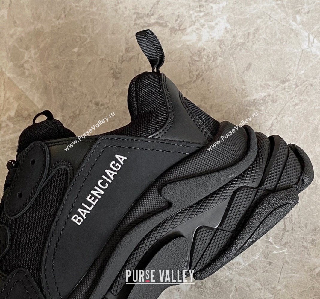 Balenciaga Triple S Trainers Sneakers in Leather and Mesh Black 2 2024-21 (KL-240223055)