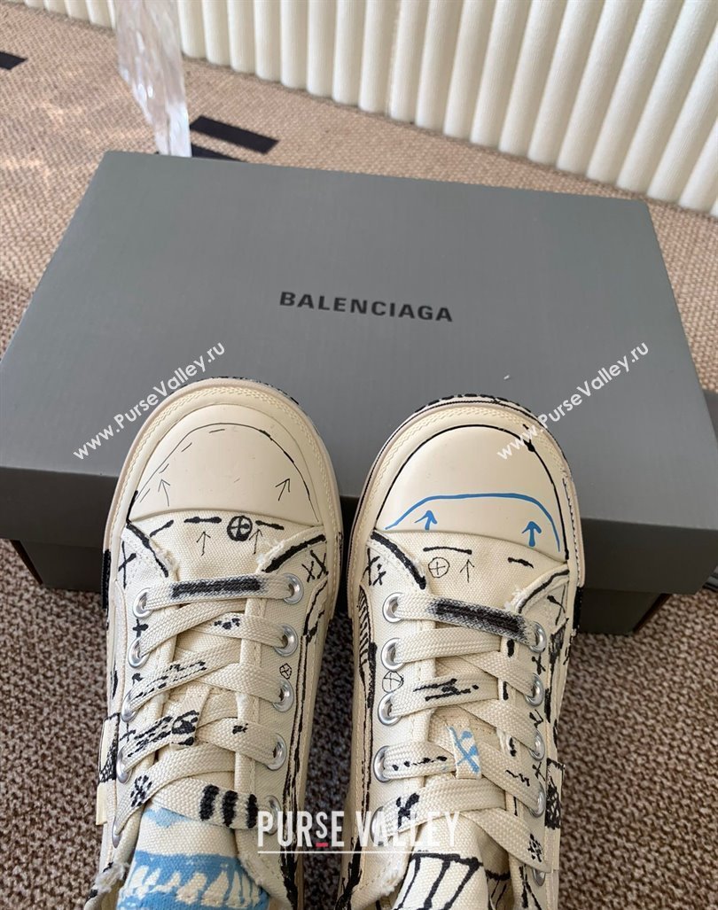 Balenciaga Paris Low-top Sneakers in White Graffiti Canvas 2024 BL0903003 (KL-240903029)